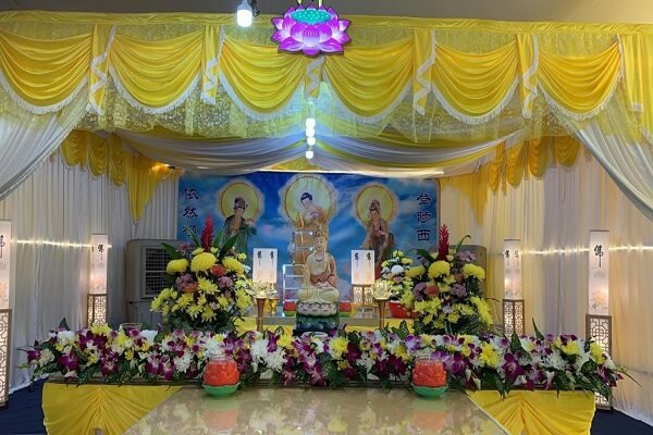 Loyal-Funeral-Buddhist-Funeral-front-view